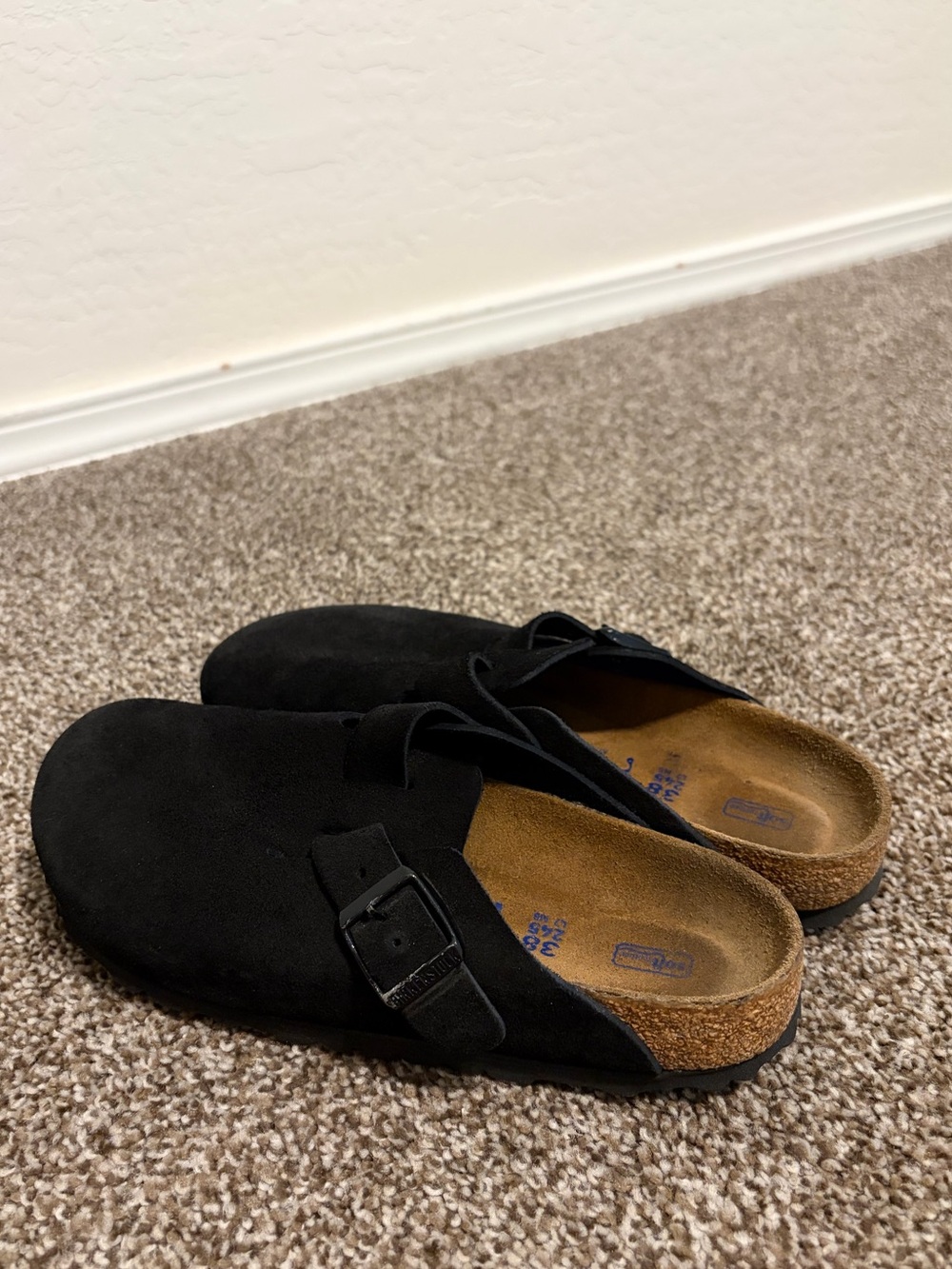 Birkenstock Suede Softbed Clogs Black